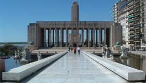 Monumento a la Bandera en Santa Fe